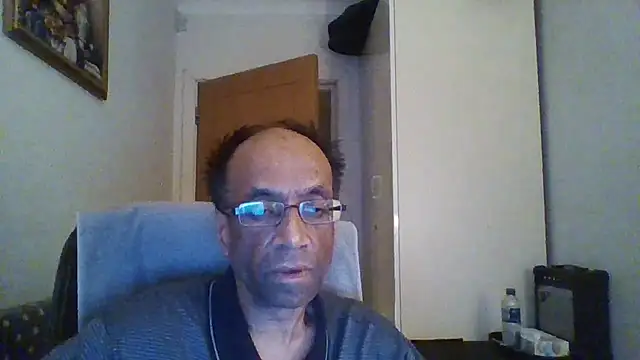rauncher1 online show from October 2025 09:24:01 PM