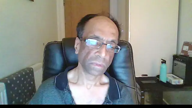 rauncher1 online show from February 2026 01:02:01 AM