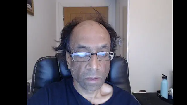 Snapshot of rauncher1 chatting on June 2026 09:25:02 AM rauncher1 online show from June 2026 09:25:02 AM