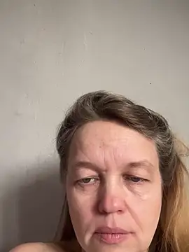 Susanel online show from February 2025 11:40:02 AM