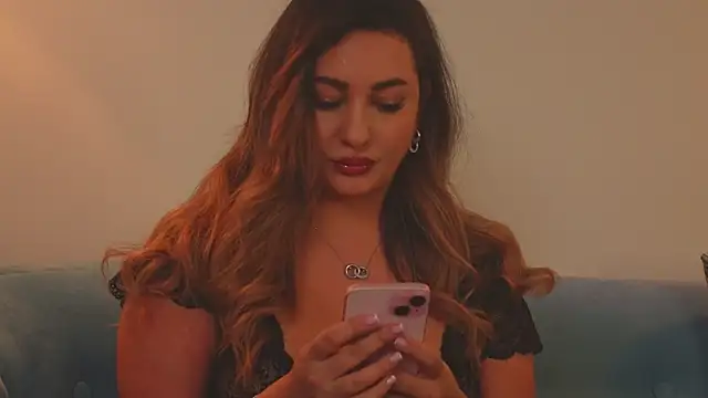 YaaraCollins online show from February 2025 12:54:02 AM