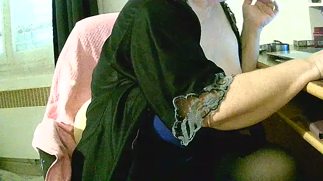 douceur63 online show from November 2025 11:21:01 AM