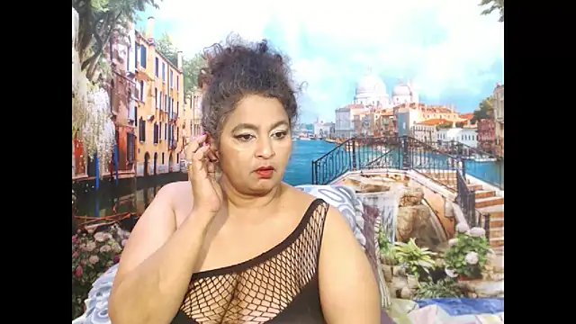 indianstar75 online show from October 2025 09:14:02 PM