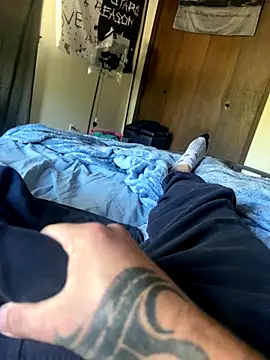 Snapshot of cumgitsumdic chatting on October 2025 03:41:01 PM cumgitsumdic online show from October 2025 03:41:01 PM