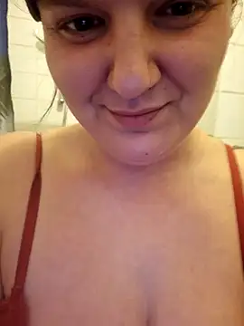 Snapshot of Cutegirlforyou chatting on February 2025 11:08:02 AM Cutegirlforyou online show from February 2025 11:08:02 AM