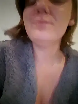 Snapshot of Cutegirlforyou chatting on November 2025 02:39:01 PM Cutegirlforyou online show from November 2025 02:39:01 PM