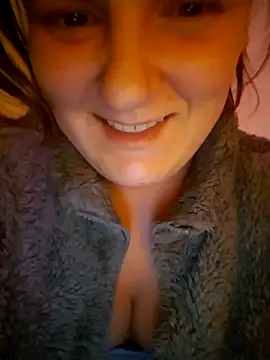 Snapshot of Cutegirlforyou chatting on December 2025 03:17:01 PM Cutegirlforyou online show from December 2025 03:17:01 PM