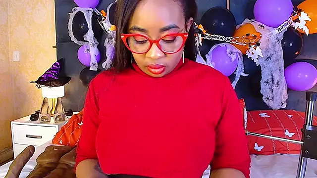 CaseyMoon online show from October 2025 12:41:02 PM