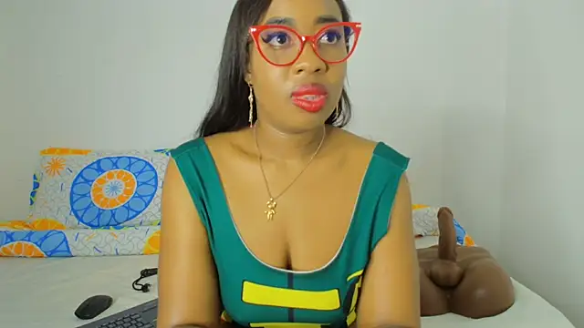 Snapshot of CaseyMoon chatting on May 2026 10:34:02 AM CaseyMoon online show from May 2026 10:34:02 AM