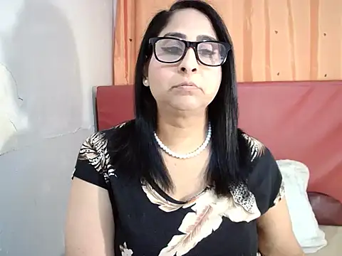 Snapshot of Indiankushy chatting on February 2025 05:17:02 PM Indiankushy online show from February 2025 05:17:02 PM