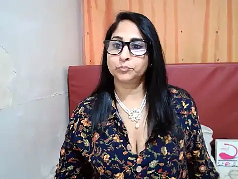 Snapshot of Indiankushy chatting on September 2025 04:17:01 PM Indiankushy online show from September 2025 04:17:01 PM