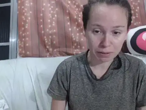 Snapshot of Venusluxodomme chatting on February 2026 11:09:02 PM Venusluxodomme online show from February 2026 11:09:02 PM