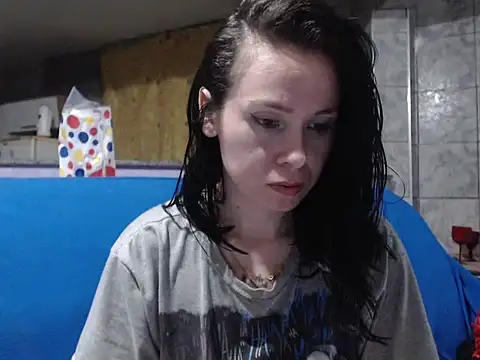 Snapshot of Venusluxodomme chatting on February 2026 03:07:02 AM Venusluxodomme online show from February 2026 03:07:02 AM