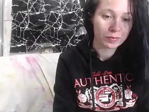 Venusluxodomme online show from June 2026 10:19:02 PM
