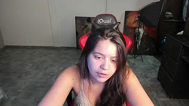 Snapshot of kiarafonseca_ chatting on December 2024 01:14:01 AM kiarafonseca  online show from December 2024 01:14:01 AM