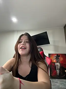 Snapshot of kiarafonseca_ chatting on February 2025 12:51:02 AM kiarafonseca  online show from February 2025 12:51:02 AM
