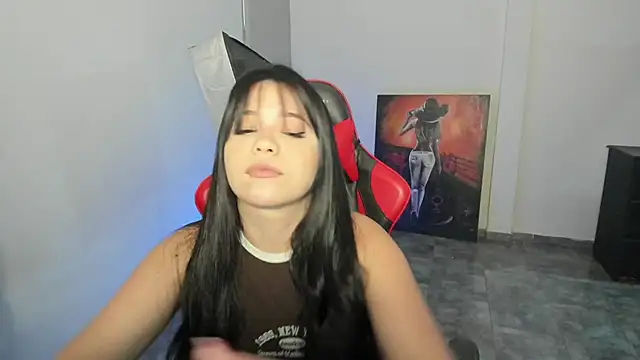 Snapshot of kiarafonseca_ chatting on September 2025 03:44:02 AM kiarafonseca  online show from September 2025 03:44:02 AM