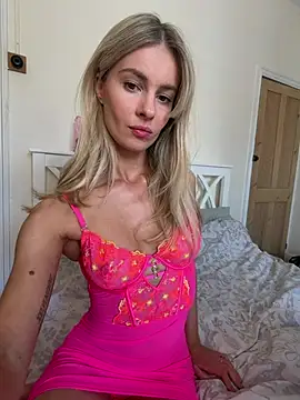 DollyDripp online show from June 2026 01:14:01 PM