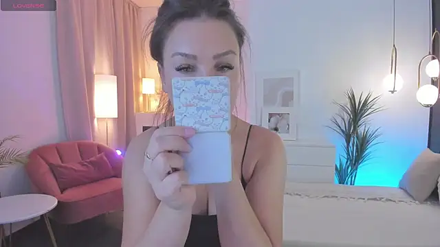 MilenaMellow online show from March 2025 09:04:01 PM