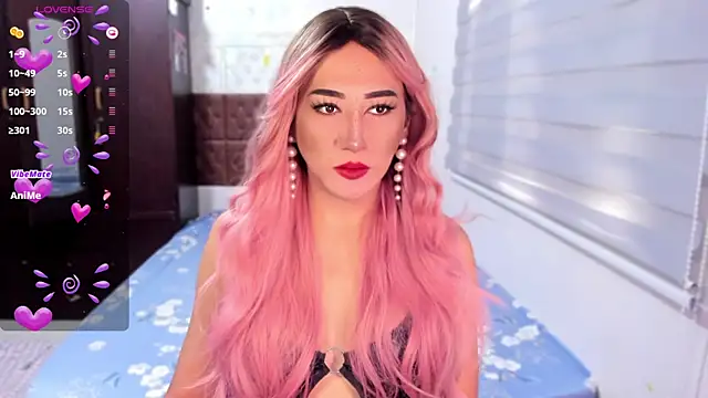 Snapshot of ShainaMori chatting on September 2025 04:14:01 AM ShainaMori online show from September 2025 04:14:01 AM