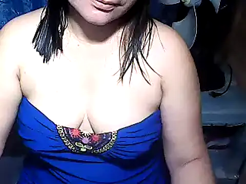 Snapshot of lovely4all101 chatting on February 2025 11:00:01 PM lovely4all101 online show from February 2025 11:00:01 PM