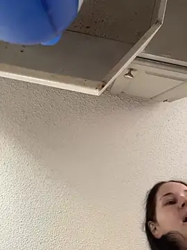 lolabunny9 online show from December 2024 05:54:02 PM