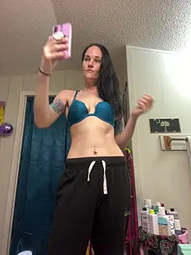 lolabunny9 online show from February 2025 03:12:02 PM