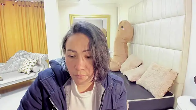 gaby trent online show from February 2026 02:48:01 PM