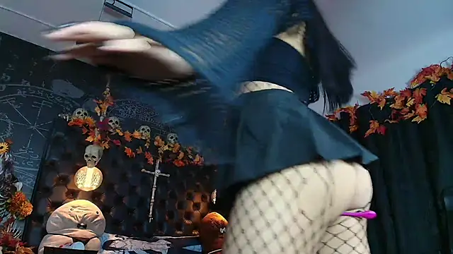 AlexHoe  online show from September 2025 06:46:01 PM