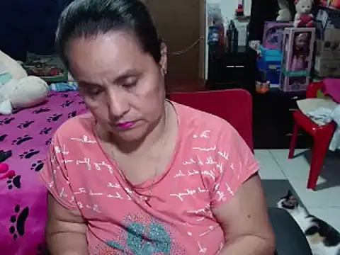 Snapshot of pervert_mommy_ chatting on February 2025 10:07:01 AM pervert mommy online show from February 2025 10:07:01 AM