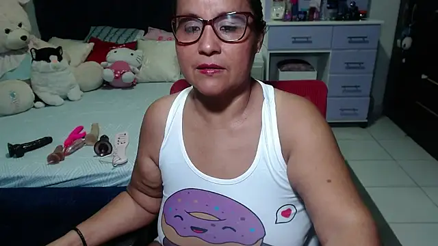 Snapshot of pervert_mommy_ chatting on November 2025 10:58:01 AM pervert mommy online show from November 2025 10:58:01 AM