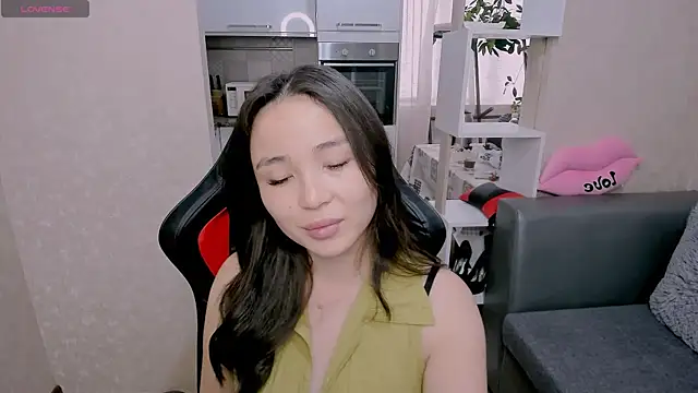 AyaMoon online show from October 2025 05:48:02 AM