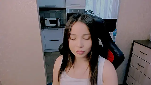 AyaMoon online show from November 2025 05:07:02 AM