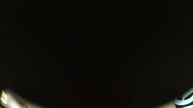 Snapshot of _preciousmoira_ chatting on April 2026 01:08:01 AM preciousmoira online show from April 2026 01:08:01 AM