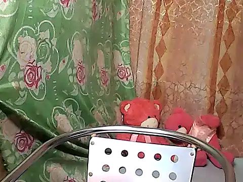 hotwetgran online show from June 2026 12:29:01 PM