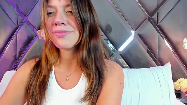 emperatriz reyes online show from March 2025 03:18:02 AM