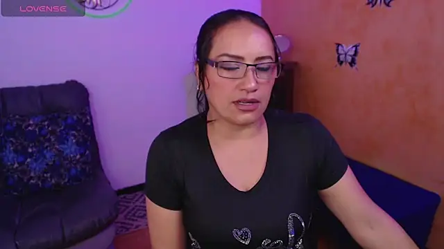 scarlet wet online show from January 2025 01:21:02 AM