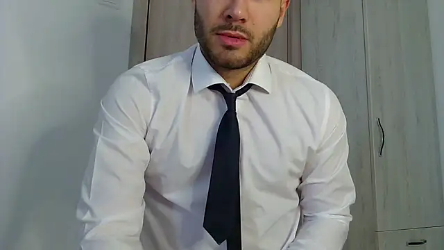 Justynn1 online show from March 2025 06:37:01 AM