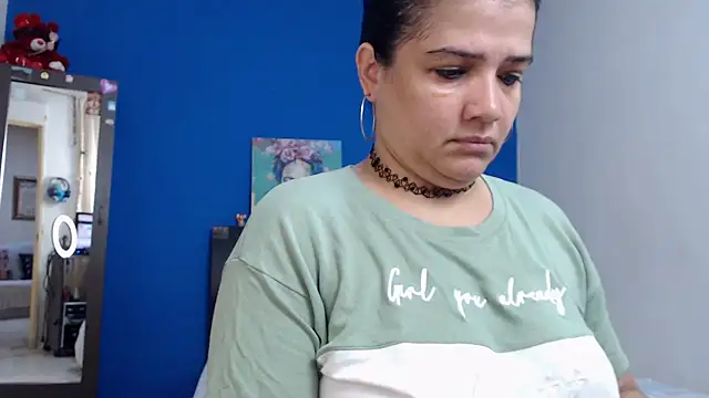 Snapshot of GlendaStarx chatting on May 2026 03:50:01 PM GlendaStarx online show from May 2026 03:50:01 PM