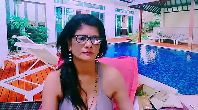 Snapshot of IndianAllure chatting on December 2024 05:58:02 AM IndianAllure online show from December 2024 05:58:02 AM