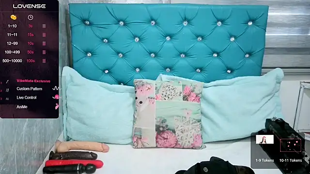 MAARYMOON online show from December 2024 11:29:01 AM