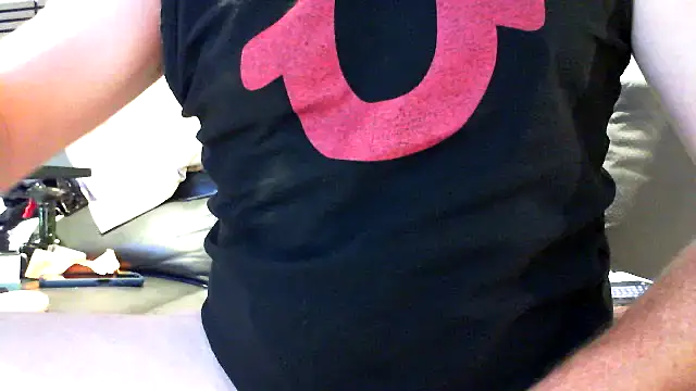 Snapshot of eurodiznee chatting on November 2025 05:04:01 PM eurodiznee online show from November 2025 05:04:01 PM