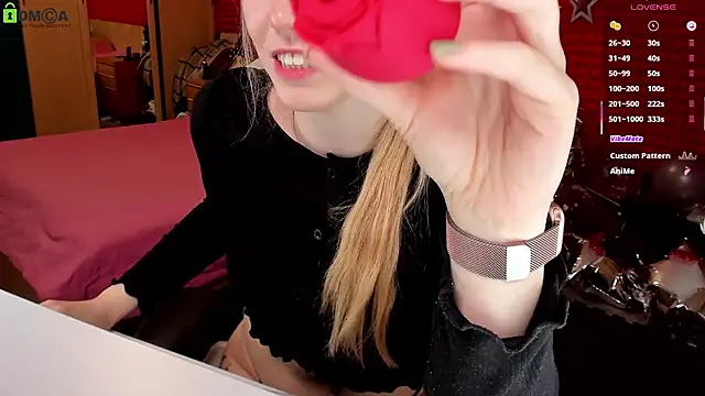 KinsleyHottie online show from March 2025 11:31:01 PM