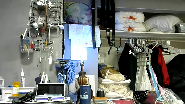 jjdirty6996 online show from December 2025 01:56:02 AM