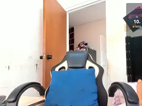 Snapshot of ebonnylatinx chatting on December 2024 09:04:02 PM ebonnylatinx online show from December 2024 09:04:02 PM