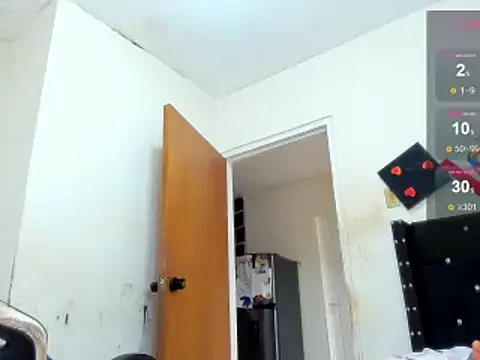 Snapshot of ebonnylatinx chatting on February 2025 10:04:02 PM ebonnylatinx online show from February 2025 10:04:02 PM