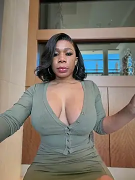 Belle    online show from February 2026 03:43:01 PM