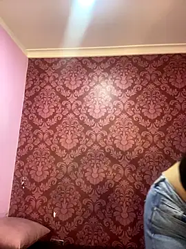 juliana diaz online show from November 2025 11:20:01 AM