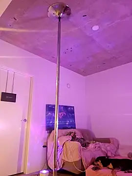 NikiFm online show from December 2025 02:01:02 PM