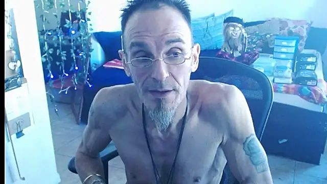 Snapshot of mycock2474u chatting on February 2025 06:11:01 PM mycock2474u online show from February 2025 06:11:01 PM